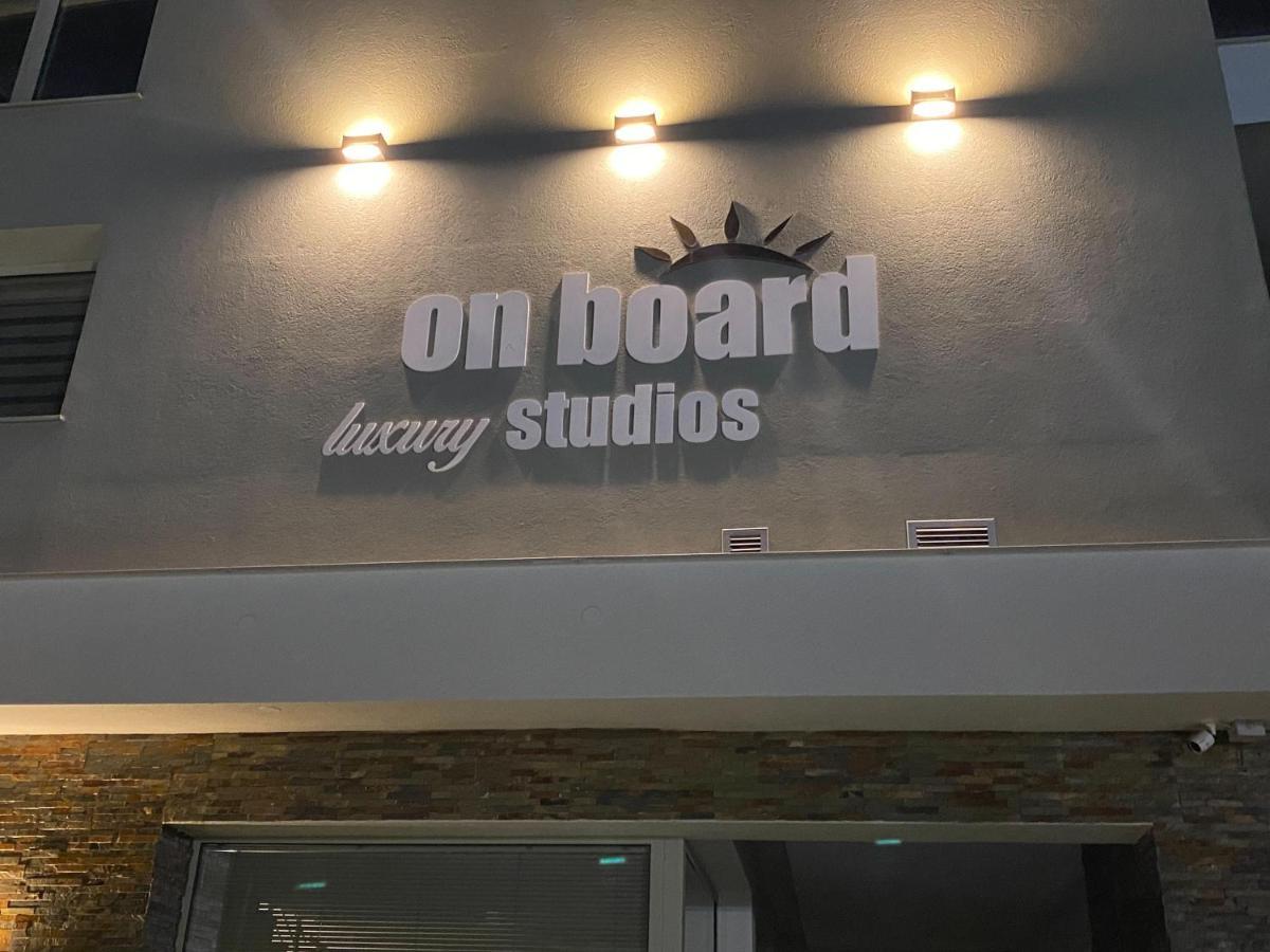 On Board Luxury Studios 萨尔蒂 外观 照片